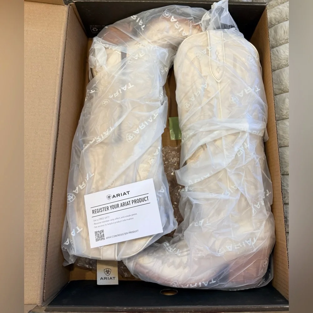 Ariat Casanova Western Boots - Picture 3 of 15